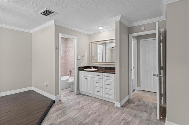 11307 Beauvoir Drive, Houston, TX 77065