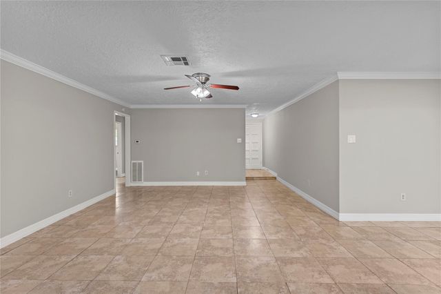 11307 Beauvoir Drive, Houston, TX 77065