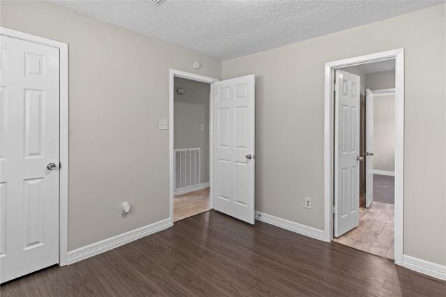 11307 Beauvoir Drive, Houston, TX 77065