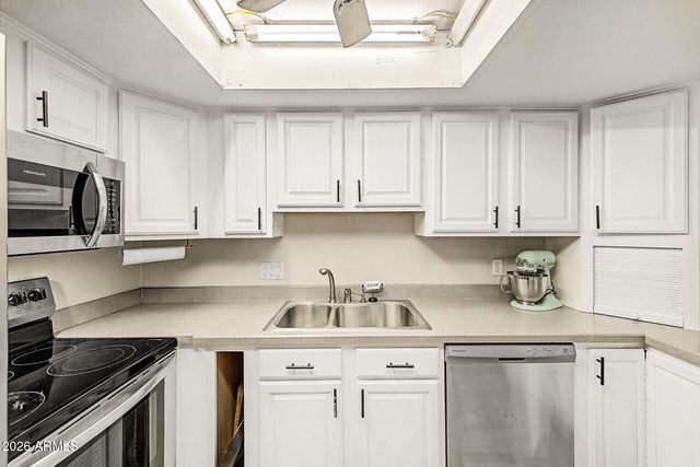 636 N LESUEUR Circle, Mesa, AZ 85203