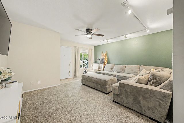 636 N LESUEUR Circle, Mesa, AZ 85203