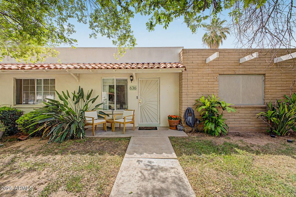 636 N LESUEUR Circle, Mesa, AZ 85203 — photo 4