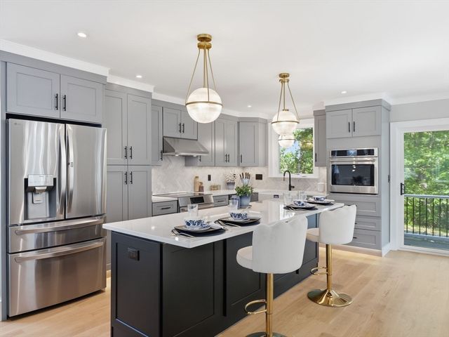 13 Audubon Rd, North Reading, MA 01864