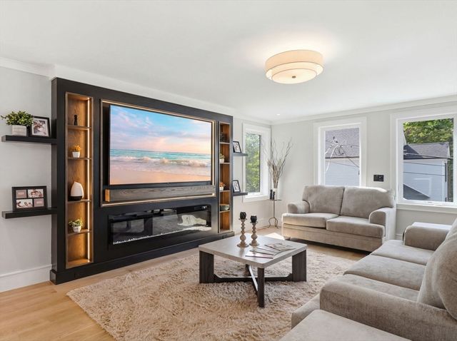 13 Audubon Rd, North Reading, MA 01864