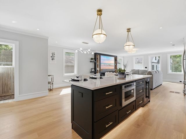 13 Audubon Rd, North Reading, MA 01864