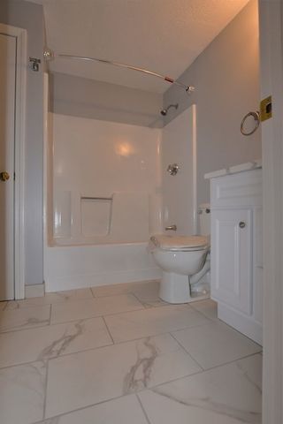 88 Charles St 1, Waltham, MA 02453