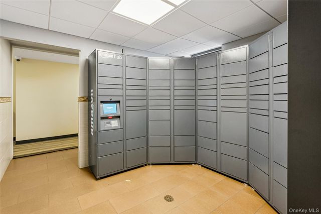 100 W Broadway 6P, Long Beach, NY 11561