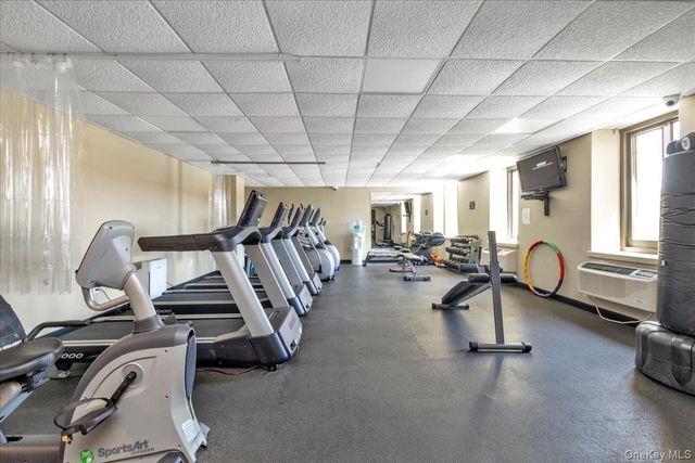 100 W Broadway 6P, Long Beach, NY 11561