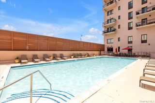 100 W Broadway 6P, Long Beach, NY 11561