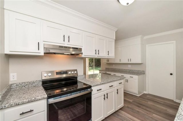 8045 Oak Hill Drive, Semmes, AL 36575