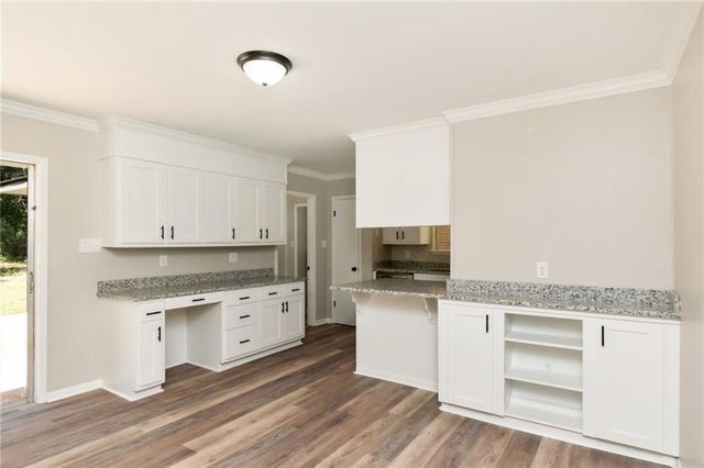 8045 Oak Hill Drive, Semmes, AL 36575