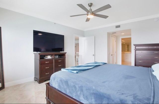2640 LAKE SHORE Drive 2311, Riviera Beach, FL 33404