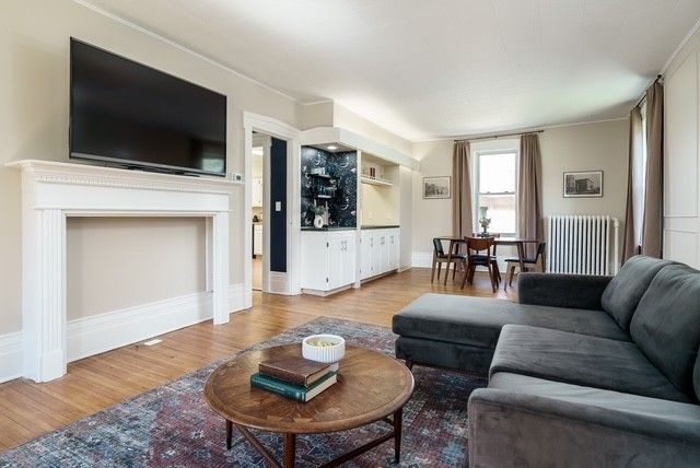 405 S 1st Street, Rockford, IL 61104