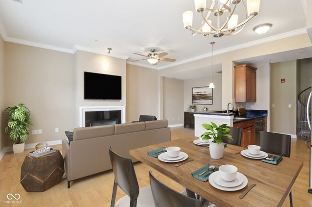 355 E Ohio Street 309, Indianapolis, IN 46204