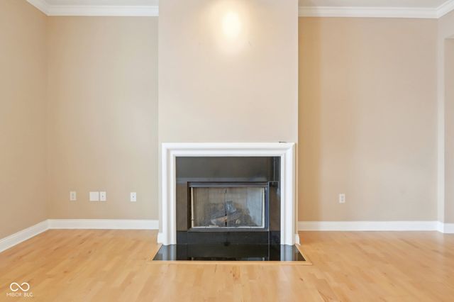 355 E Ohio Street 309, Indianapolis, IN 46204