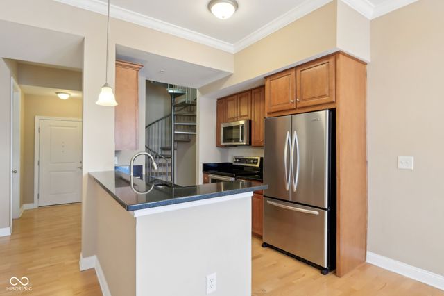 355 E Ohio Street 309, Indianapolis, IN 46204