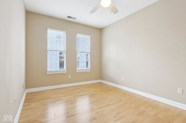 355 E Ohio Street 309, Indianapolis, IN 46204