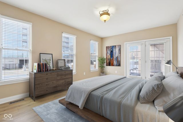 355 E Ohio Street 309, Indianapolis, IN 46204