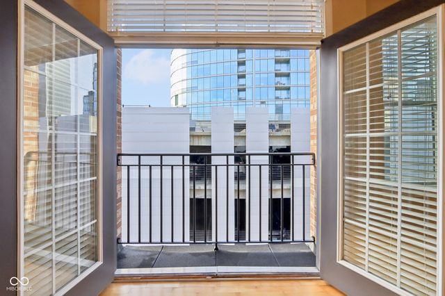 355 E Ohio Street 309, Indianapolis, IN 46204