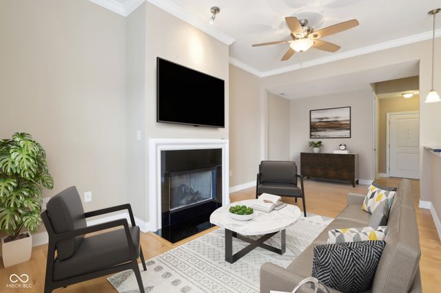 355 E Ohio Street 309, Indianapolis, IN 46204