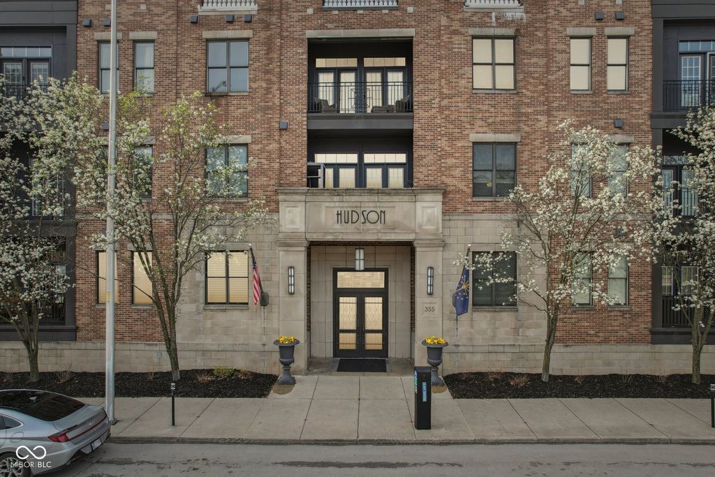 355 E Ohio Street 309, Indianapolis, IN 46204