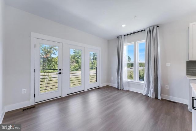 22819 TAWNY PINE SQ, Brambleton, VA 20148