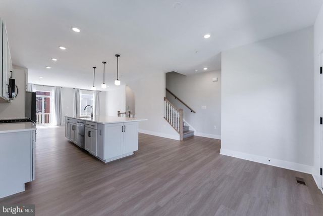 22819 TAWNY PINE SQ, Brambleton, VA 20148