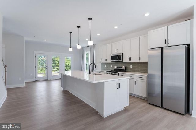22819 TAWNY PINE SQ, Brambleton, VA 20148