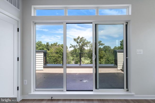 22819 TAWNY PINE SQ, Brambleton, VA 20148