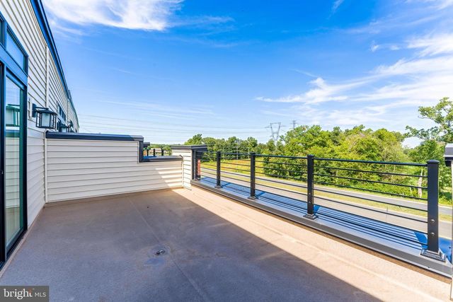 22819 TAWNY PINE SQ, Brambleton, VA 20148