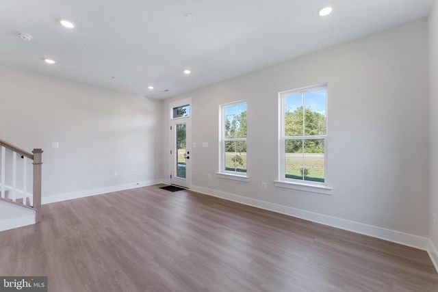 22819 TAWNY PINE SQ, Brambleton, VA 20148