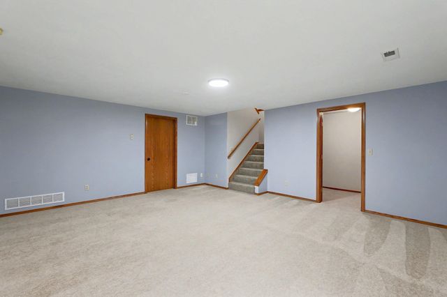 11725 W Alderny Ct, Wichita, KS 67212