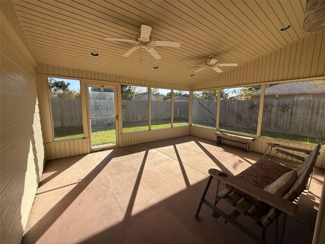 18707 Wonder Land Way, Houston, TX 77084