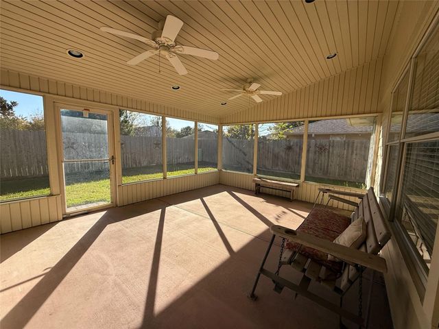 18707 Wonder Land Way, Houston, TX 77084