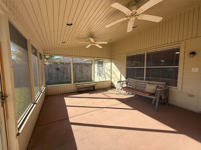 18707 Wonder Land Way, Houston, TX 77084