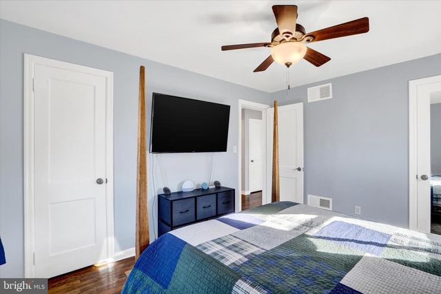 2090 SYCAMORE RD, York, PA 17408