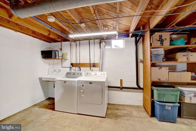 2090 SYCAMORE RD, York, PA 17408