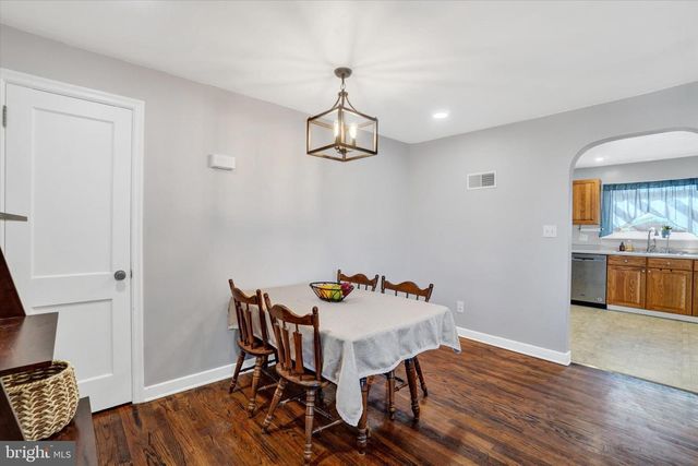 2090 SYCAMORE RD, York, PA 17408