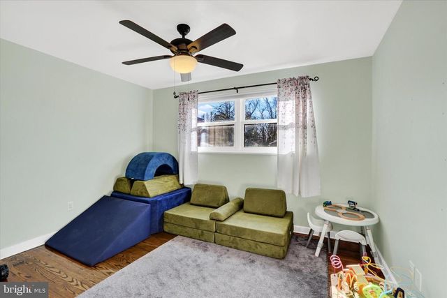 2090 SYCAMORE RD, York, PA 17408