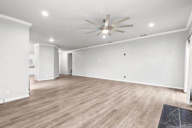 5930 Valley Wood, San Antonio, TX 78250