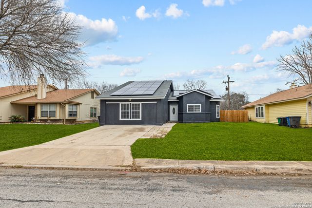 5930 Valley Wood, San Antonio, TX 78250