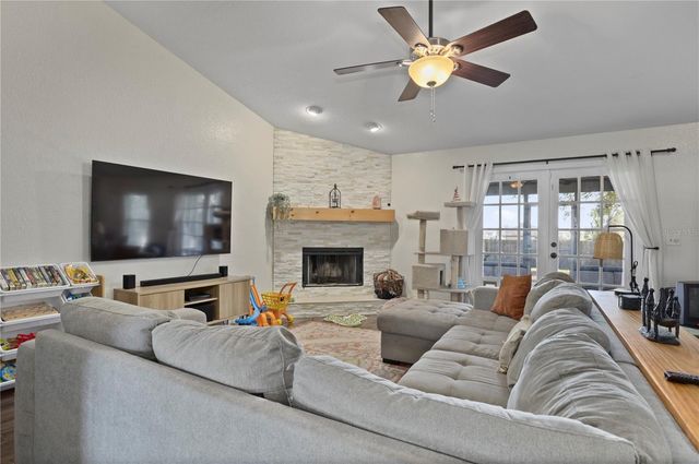 707 KELLYS COVE, Ocoee, FL 34761