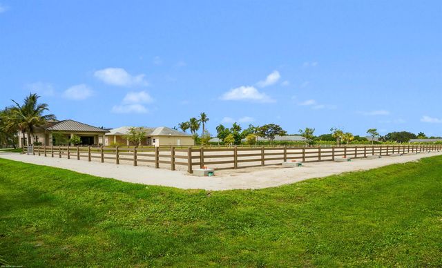 16219 Hollow Tree Lane, Wellington, FL 33470