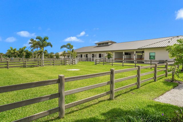 16219 Hollow Tree Lane, Wellington, FL 33470