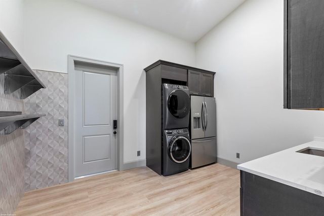 16219 Hollow Tree Lane, Wellington, FL 33470