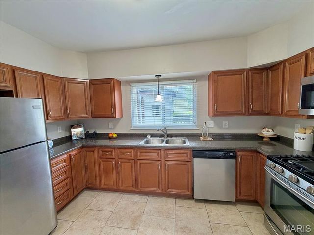 2311 Edison Avenue, Granite City, IL 62040