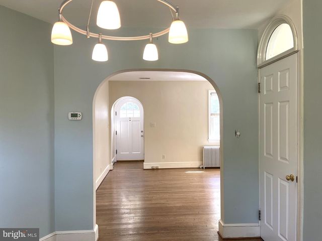 1526 N UTAH ST, Arlington, VA 22207