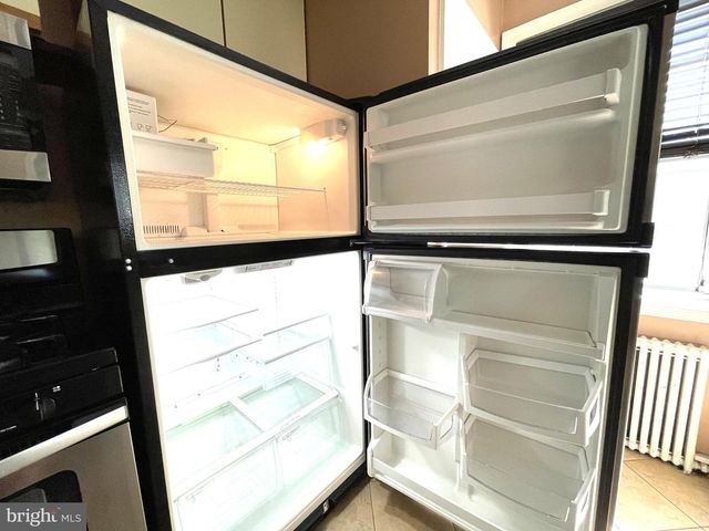 1526 N UTAH ST, Arlington, VA 22207