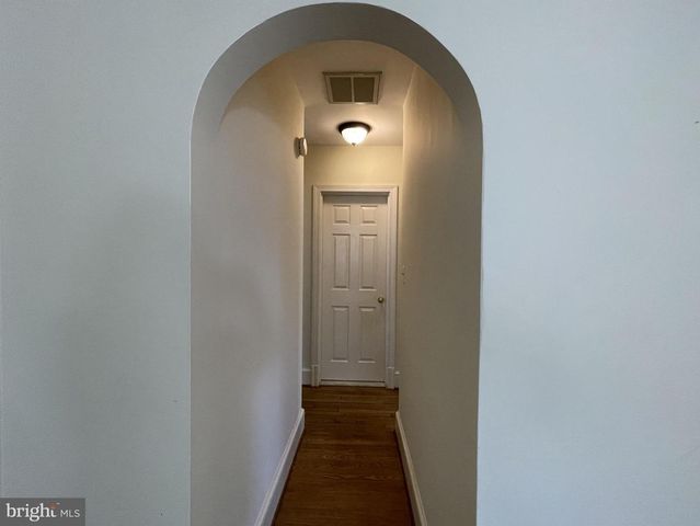 1526 N UTAH ST, Arlington, VA 22207