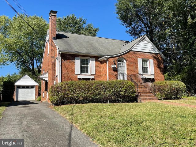 1526 N UTAH ST, Arlington, VA 22207